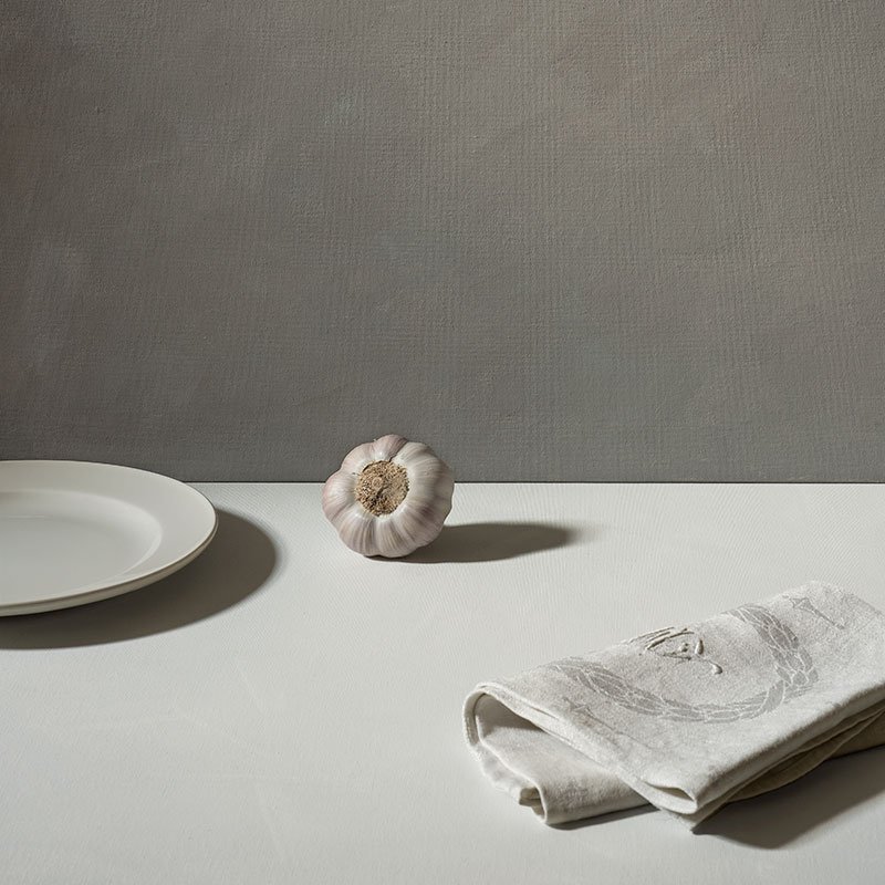 Ail, assiette et serviette